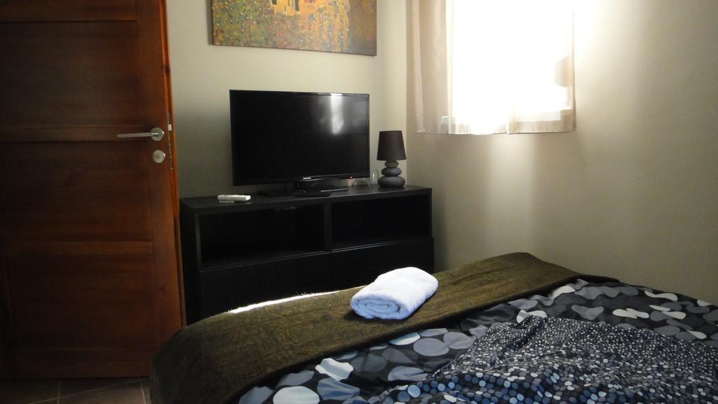 Mgtels Apartman - With Private Parking Budapest Exterior photo