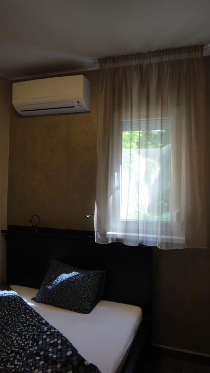 Mgtels Apartman - With Private Parking Budapest Exterior photo